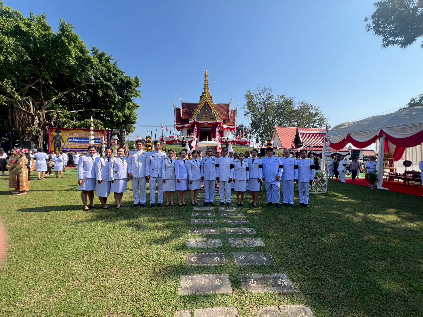 title - ส.ป.ก.พิษณุโลก ร่วมพิธีบวงสรวง บำเพ็ญกุศล และถวายราชสดุดี น้อมรำลึกพระมหากรุณาธิคุณสมเด็จพระเจ้าตากสินมหาราช